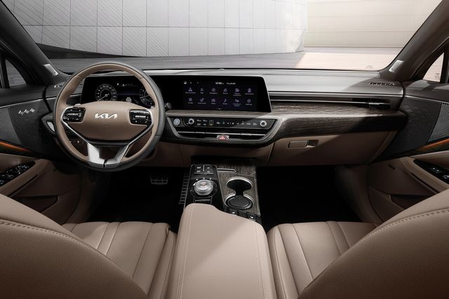 ▲K8(사진=기아)