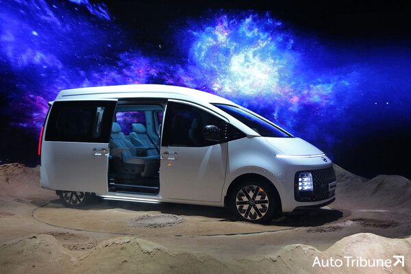 ▲현대 스타리아 리무진(사진=양봉수 기자)