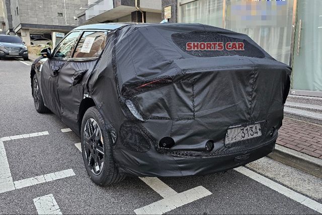 ▲기아 EV6 부분변경 스파이샷(사진=유튜브 '숏카')