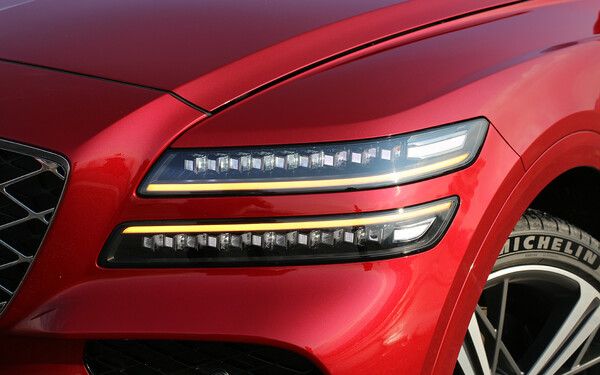 ▲제네시스 GV80 쿠페의 방향지시등(사진=전우주 기자)