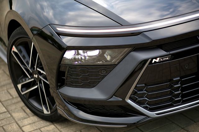 ▲현대 쏘나타 디 엣지 N Line의 Full LED 헤드램프(프로젝션 타입)(사진=View H)