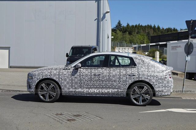 ▲제네시스 GV80 쿠페 스파이샷(사진=carscoops)