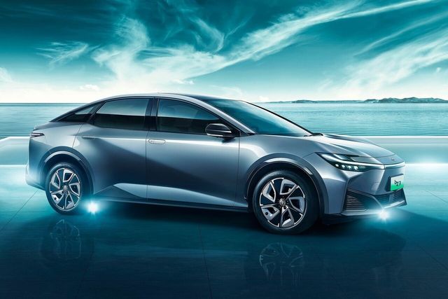 ▲중국 BYD의 리튬인산철 배터리를 장착한 토요타 bZ3(사진=토요타)