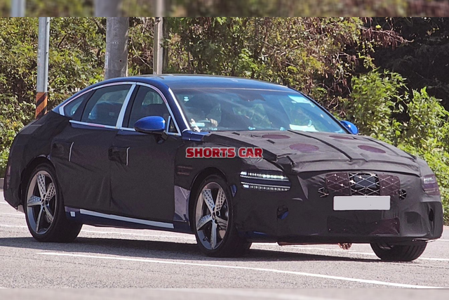 ▲G80 페이스리프트 스파이샷(사진=유튜브 '숏카')