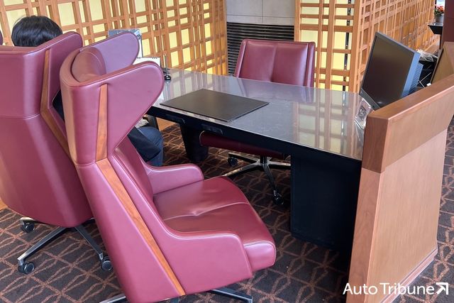 ▲견적 확인을 위해 일본의 한 렉서스 대리점을 직접 방문했다(사진=최현진 기자)