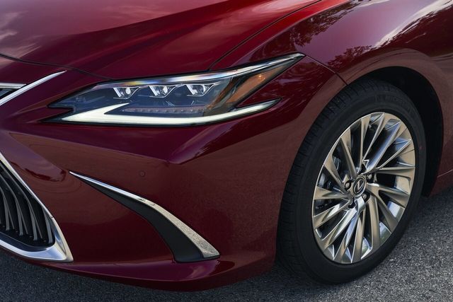 ▲렉서스 ES300h(사진=렉서스)