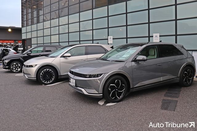 ▲일본 사양 아이오닉 5와 코나 일렉트릭(사진=최현진 기자)