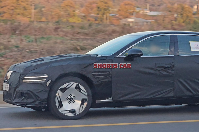 ▲G80 전동화 모델 롱휠베이스(사진=숏카 인스타그램)