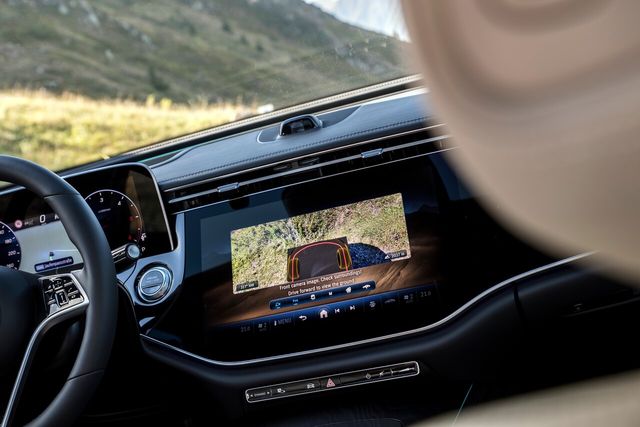 ▲메르세데스-벤츠 E클래스 올터레인 실내(사진=메르세데스-벤츠)