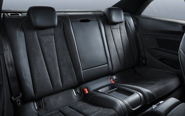 ▲2세대 A5 쿠페(사진=아우디)