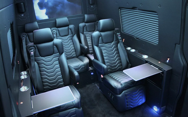 ▲VIP-Class(사진=Clive Sutton)