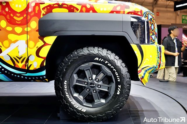 ▲기아 타스만 전륜 휠아치 및 펜더(사진=김동민 기자)