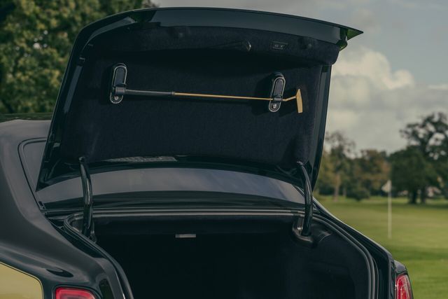 ▲팬텀 익스텐디드 골드핑거(사진=롤스로이스)