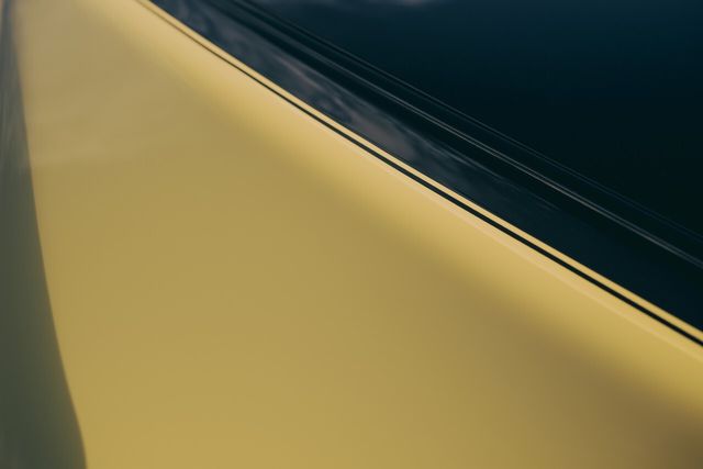 ▲팬텀 익스텐디드 골드핑거(사진=롤스로이스)