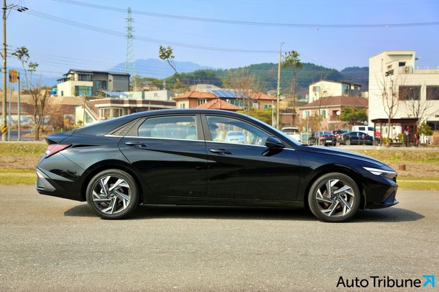 ▲아반떼(사진=오토트리뷴 DB)