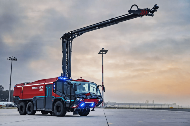 ▲판터 6x6 일렉트릭(사진=로젠바우어)