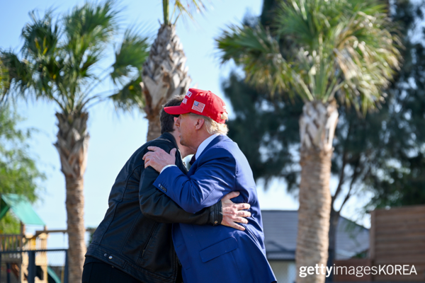 ▲일론 머스크, 도널드 트럼프 (사진= gettyimagesKOREA)