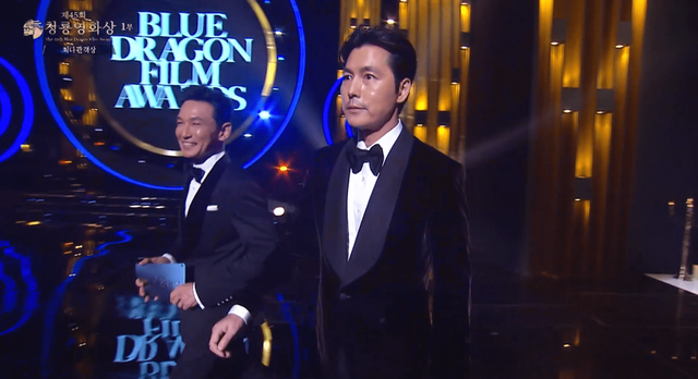 ▲시상에 나서는 황정민과 정우성 (사진= KBS 제45회 청룡영화상)