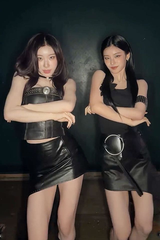 ▲있지 채령, 예지(사진=있지 SNS)