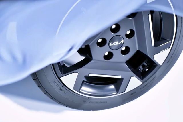 ▲시로스 티저 이미지(사진=유튜브 'Kia India')