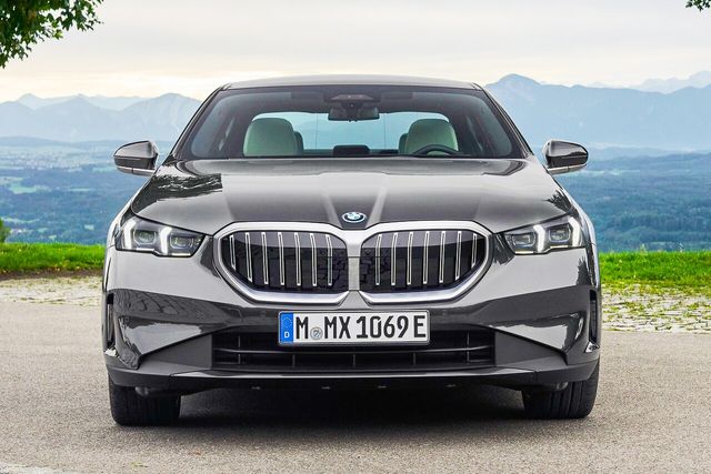 ▲참고사진, 5시리즈(사진=BMW)