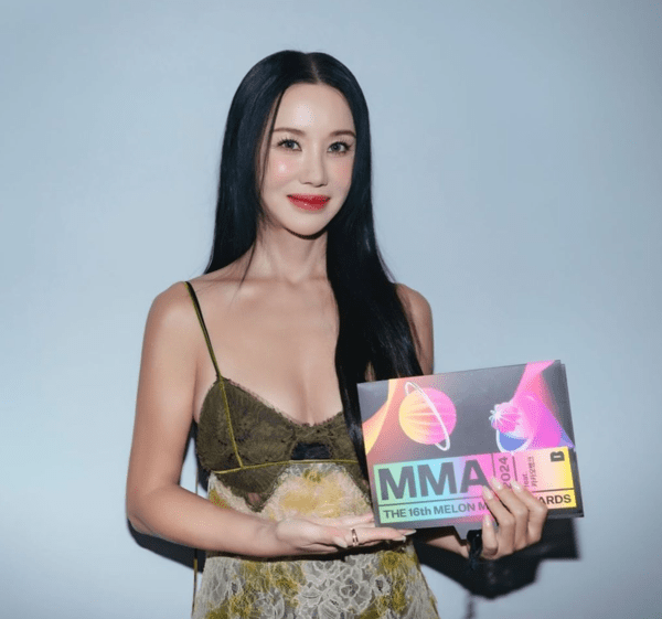 ▲엄정화 (사진= 엄정화 SNS)