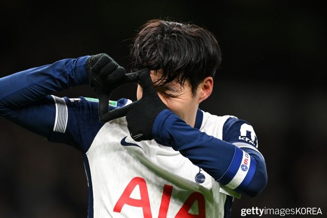 ▲ 득점 후 골 세리머니를 하고 있는 손흥민 (사진=GettyimagesKOREA)