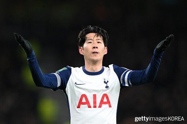 ▲19일 영국 런던의 토트넘 홋스퍼 스타디움에서 열린 토트넘 홋스퍼와 맨체스터 유나이티드의 카라바오컵 준준결승 경기에서 네 번째 골을 넣은 손흥민 (사진=gettyimagesKOREA)
