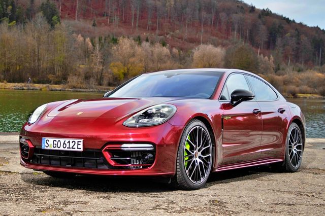 ▲파나메라(사진=포르쉐)