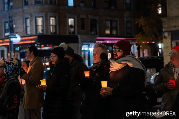 ▲세계 에이즈의 날 행사에 참여한 뉴욕 시민 (사진= gettyimagesKOREA)