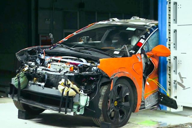 ▲참고사진, 배터리 내구성 테스트를 진행한 모습(사진=로터스)