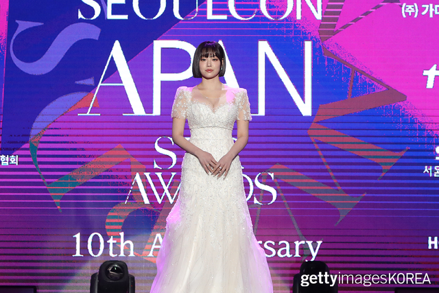 ▲28일 서울 중구 동대문디자인플라자(DDP) 아트홀 1관에서 '2024 서울콘 에이판 스타 어워즈' 시상식에 참석해 포즈를 취하는 강미나 (사진=gettyimagesKOREA)