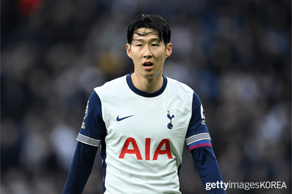 ▲1일 토트넘 홋스퍼 FC와 풀럼 FC의 프리미어리그 경기에서 주장 완장을 찬 손흥민 (사진=gettyimagesKOREA)