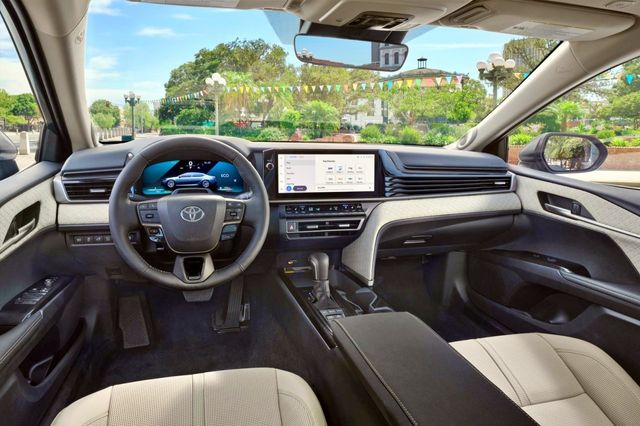 ▲신형 캠리(사진=토요타)