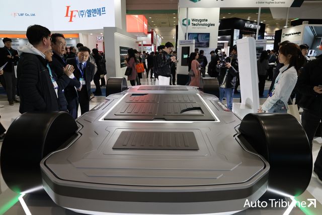 ▲ LG에너지솔루션 파우치형 셀투팩 배터리 시스템​​​​​​​(사진=김동민 기자)