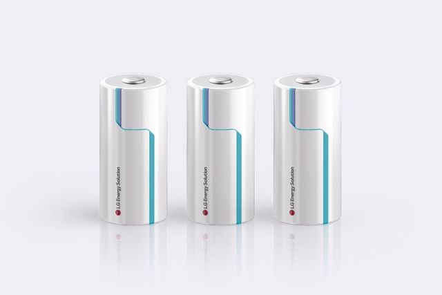 ▲46시리즈 원통형 배터리(사진=LG에너지솔루션)