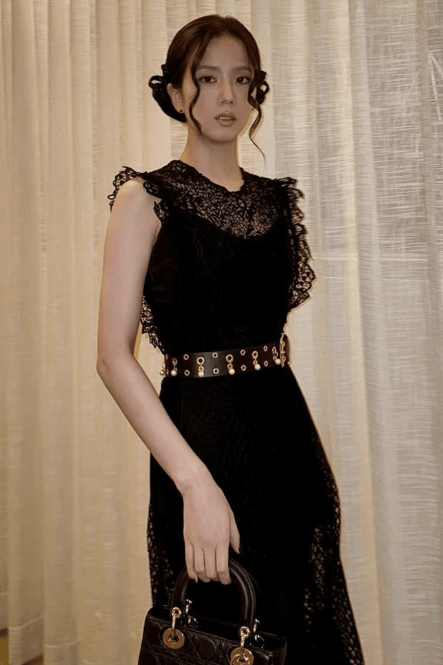 ▲지수(사진=지수 SNS)