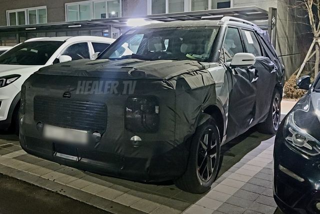 ▲현대 신형 팰리세이드 스파이샷(사진=유튜브 '힐러TV')