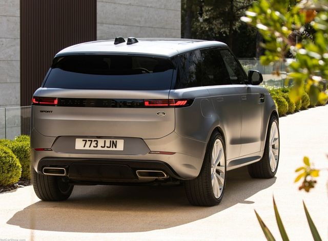 ▲레인지로버 스포츠 (사진=랜드로버)