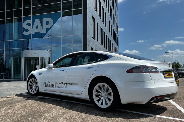 ▲독일 SAP사에서 보유하고 있는 테슬라 모델 S(사진=SAP)