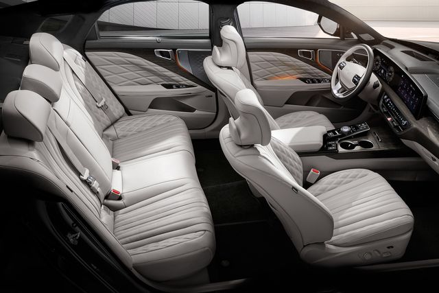 ▲기아 K8 실내(사진=기아)