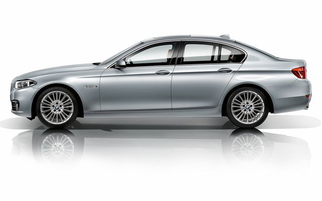 ▲6세대 5시리즈 후기형(사진=BMW)
