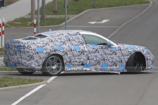 ▲메르세데스-벤츠 AMG EV 스파이샷(사진=Carscoops)