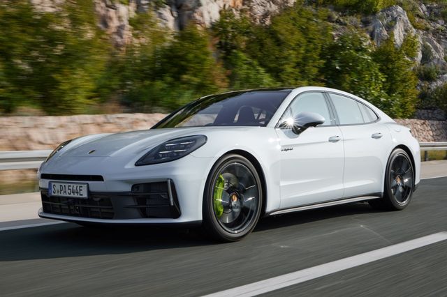 ▲포르쉐 파나메라 4 E-하이브리드(사진=포르쉐)