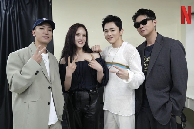 ▲다이나믹듀오, 거미, 조정석 (사진=넷플릭스 SNS)