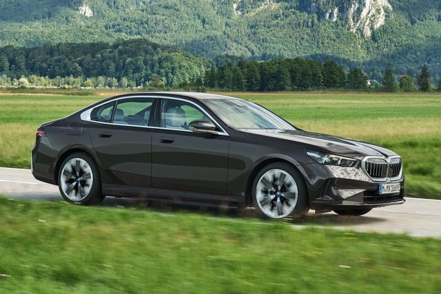 ▲BMW 530e(사진=BMW)