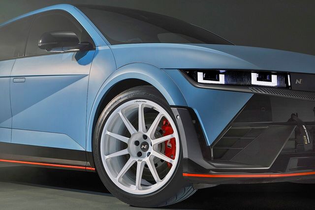 ▲N 퍼포먼스 휠을 장착한 아이오닉 5 N(사진=현대차)