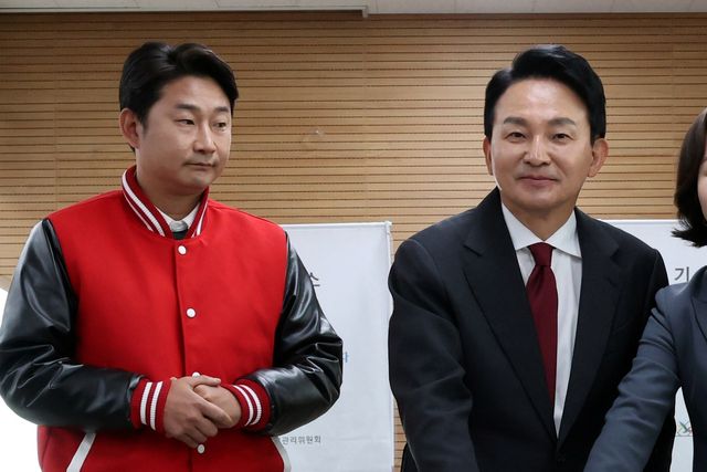 ▲이천수, 원희룡 전 후보(사진=연합뉴스)