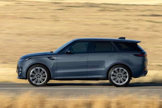 ▲랜드로버 레인지로버 스포츠 P550e(사진=랜드로버)
