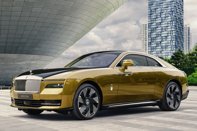 ▲롤스로이스 스펙터(사진=롤스로이스)